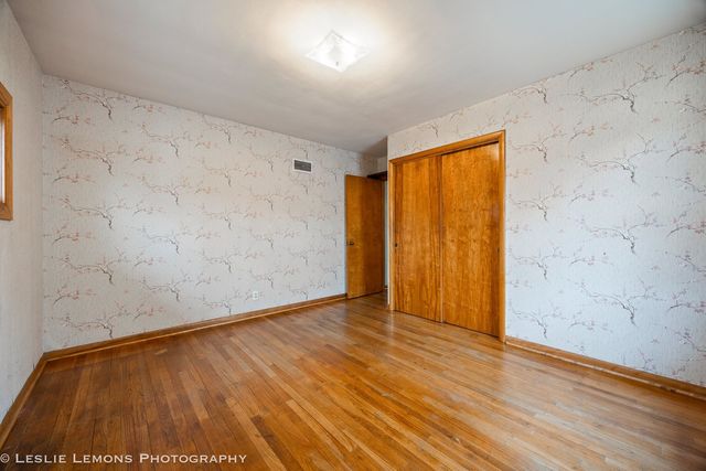 815 N Ellsworth Street, Naperville, IL 60563