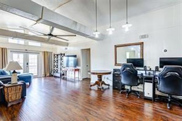 1331 Bay Drive, Crystal Beach, TX 77650