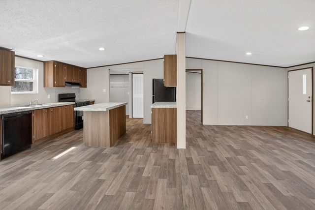 1665 Catalina Boulevard, North, SC 29112