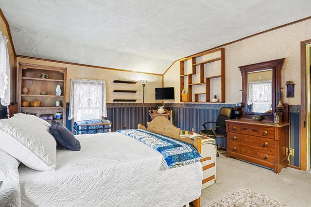 8804 Gull Road, Richland, MI 49083