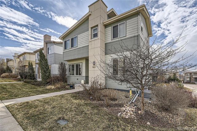 9821 Dunning Circle, Highlands Ranch, CO 80126