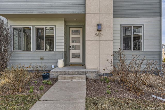 9821 Dunning Circle, Highlands Ranch, CO 80126