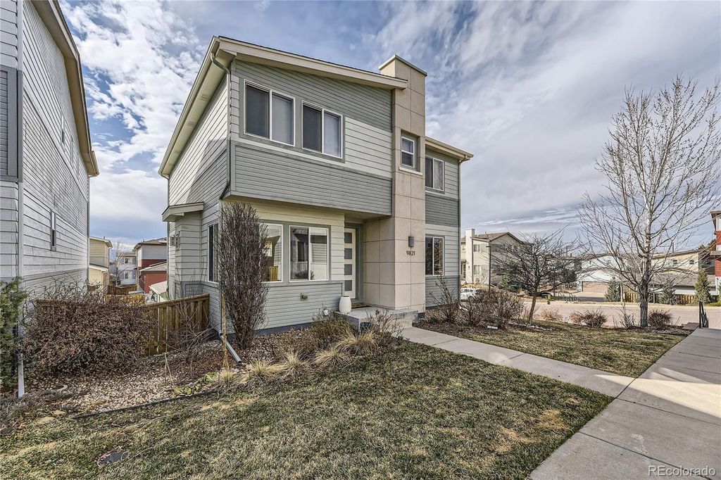 9821 Dunning Circle, Highlands Ranch, CO 80126