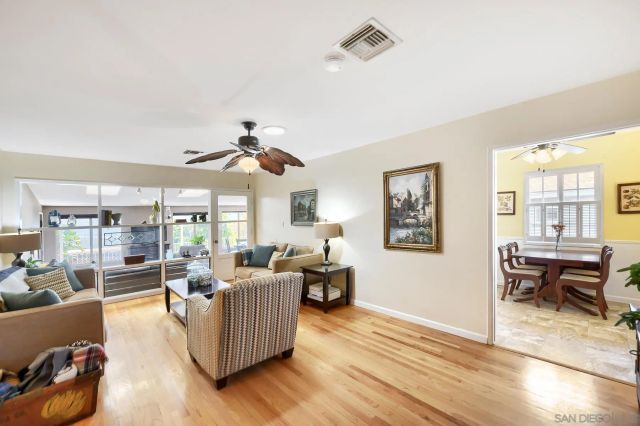 4893 TWAIN AVE, San Diego, CA 92120