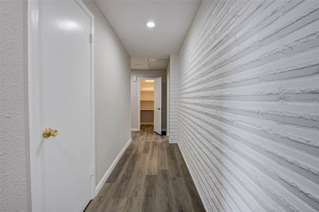 2315 Green Knoll Drive, Houston, TX 77067