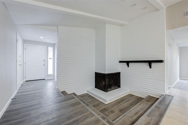 2315 Green Knoll Drive, Houston, TX 77067