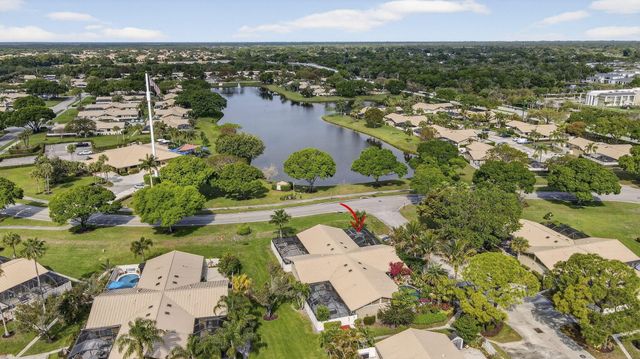 5602 GOLDEN EAGLE Circle, Palm Beach Gardens, FL 33418