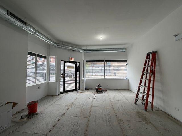 2155 W North Avenue, Chicago, IL 60647
