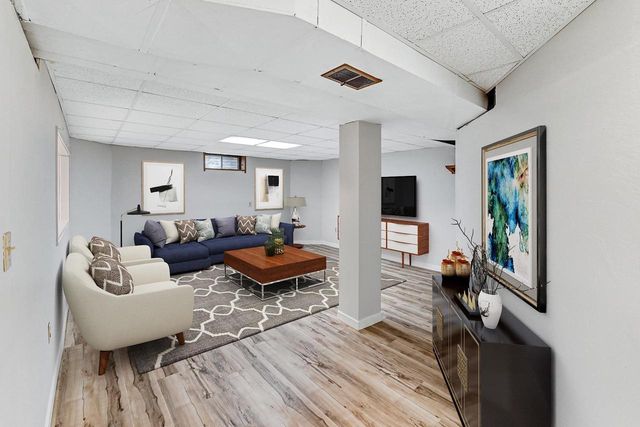 6416 Offshore Drive, Madison, WI 53705