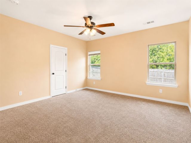 124 Canales Circle, Greenville, TX 75401