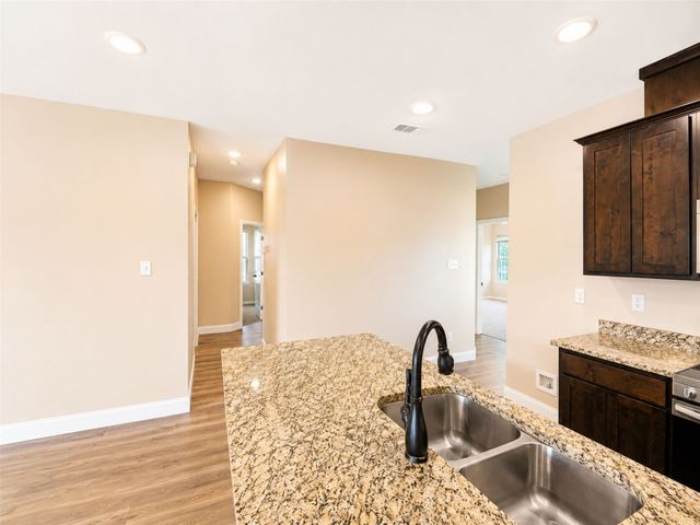 124 Canales Circle, Greenville, TX 75401