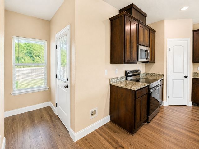 124 Canales Circle, Greenville, TX 75401