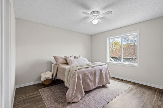 13058 Elgin Drive NW, Elk River, MN 55330