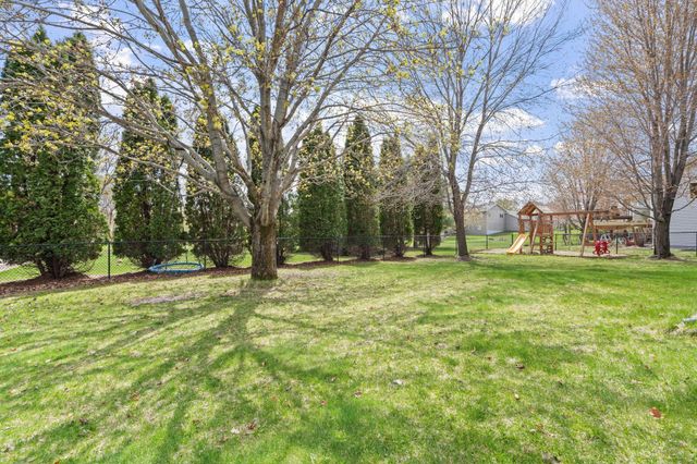 13058 Elgin Drive NW, Elk River, MN 55330