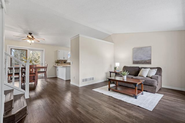 13058 Elgin Drive NW, Elk River, MN 55330