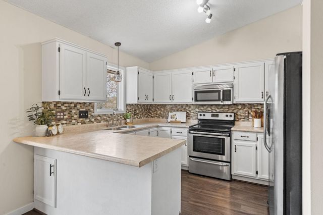 13058 Elgin Drive NW, Elk River, MN 55330