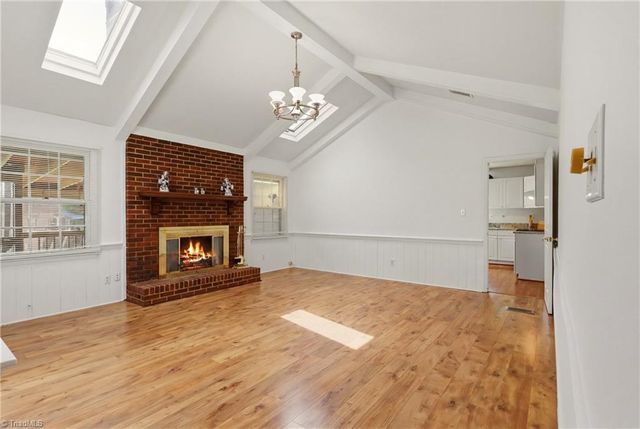 6905 Crandall Court, Clemmons, NC 27012