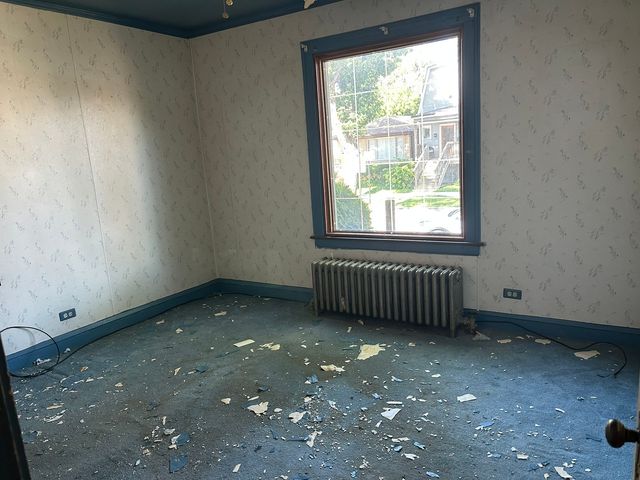 8906 S Hermitage Avenue, Chicago, IL 60620
