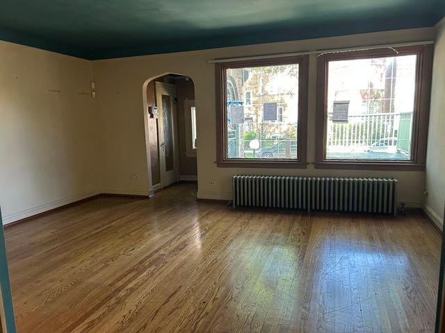 8906 S Hermitage Avenue, Chicago, IL 60620