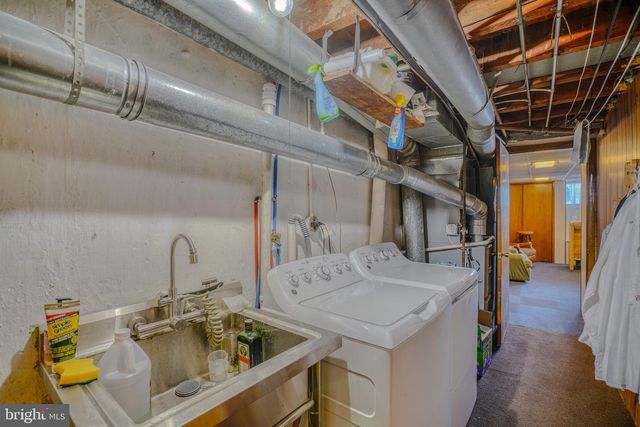 9014 WESLEYAN RD, Philadelphia, PA 19136