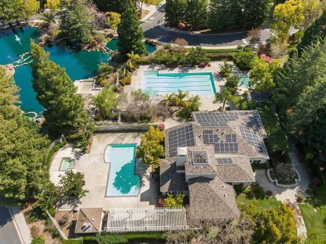 11563 Country Spring Court, Cupertino, CA 95014