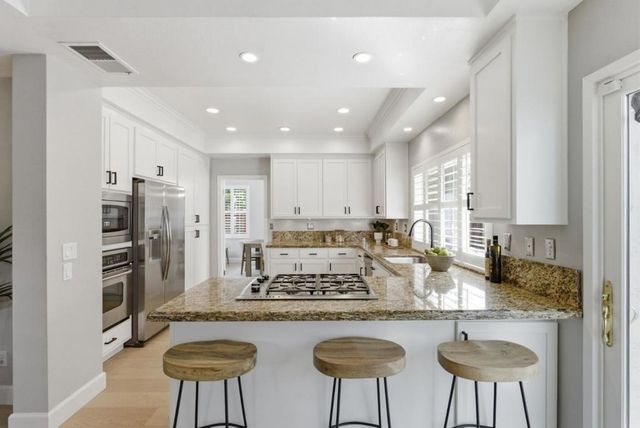 11563 Country Spring Court, Cupertino, CA 95014