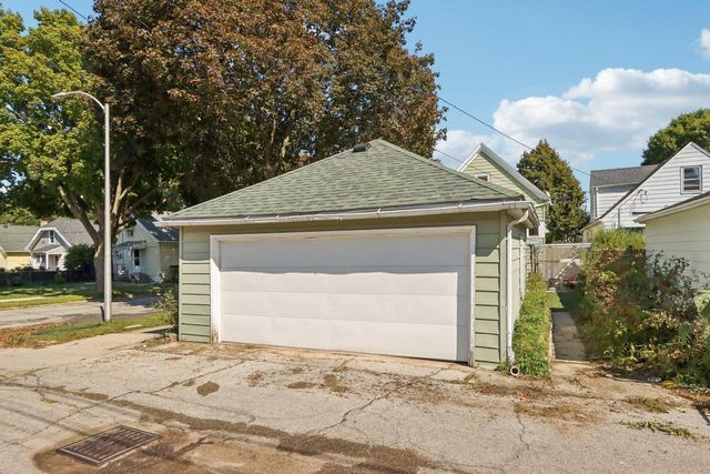 3403 S 8th STREET, Milwaukee, WI 53215