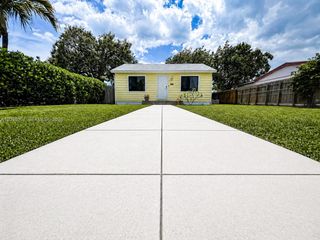 2330 Scott Street, Hollywood, FL 33020