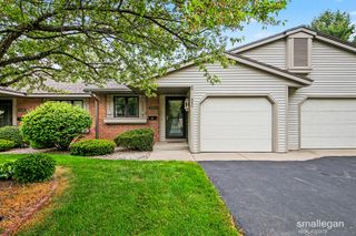 886 Harvest Drive, Holland City, MI 49423