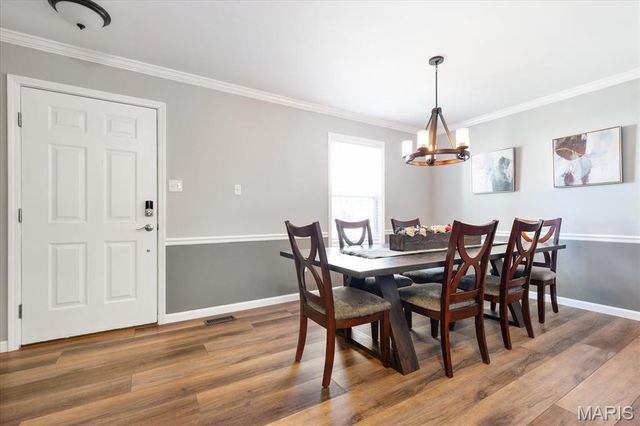 31 Bedford Way, Wentzville, MO 63385