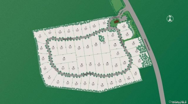 43 Sequoia Circle, Manhasset, NY 11030