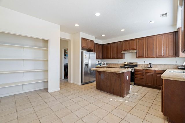 4715 Tiamo Way, Stockton, CA 95212