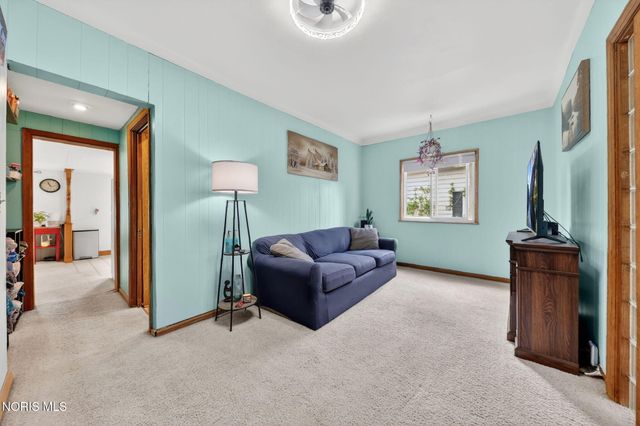 110 West Street, Swanton, OH 43558