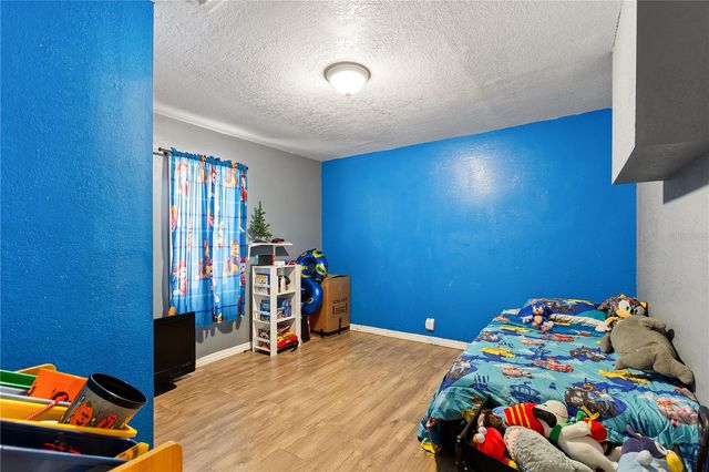 210 FLORIDA DRIVE, Auburndale, FL 33823