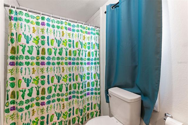 210 FLORIDA DRIVE, Auburndale, FL 33823