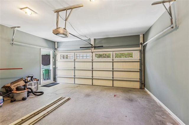 1052 Brush Arbor Circle, Mcdonough, GA 30252