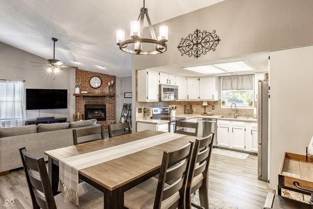 20691 Bearsdale Way, Noblesville, IN 46062