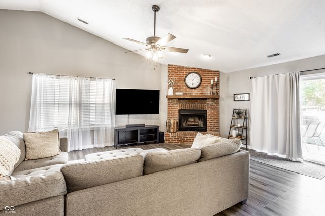 20691 Bearsdale Way, Noblesville, IN 46062