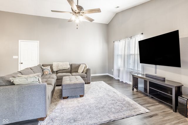 20691 Bearsdale Way, Noblesville, IN 46062