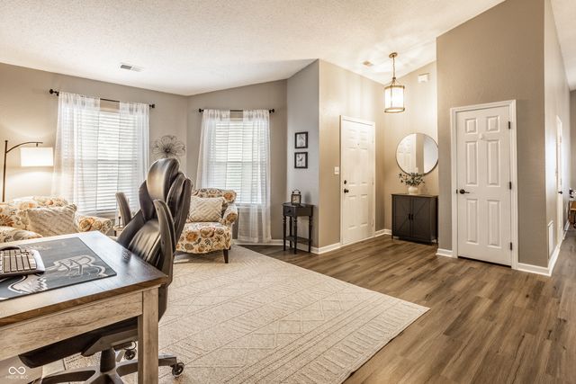 20691 Bearsdale Way, Noblesville, IN 46062