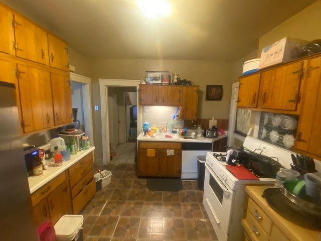 112 12th Street, Rockford, IL 61104