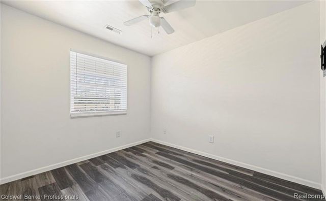 20887 Flora Street, Roseville, MI 48066