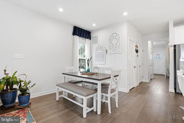 19 PRATT LN, Lawrence Twp, NJ 08648