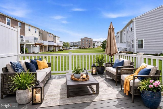 19 PRATT LN, Lawrence Twp, NJ 08648