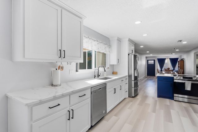 11913 Allison Court NE, Albuquerque, NM 87112