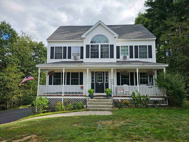 94 Autumn Lane, Barrington, NH 03825