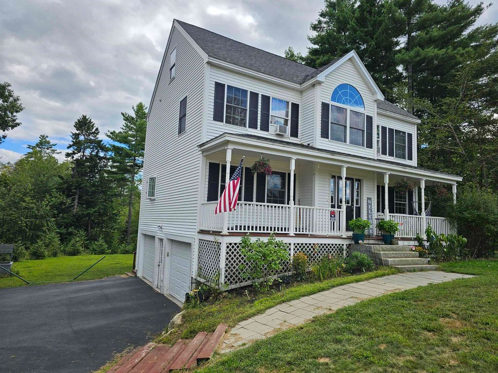 94 Autumn Lane, Barrington, NH 03825