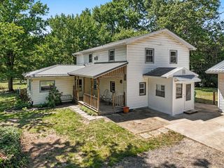 71295 Ironwood Drive, Niles, MI 49120
