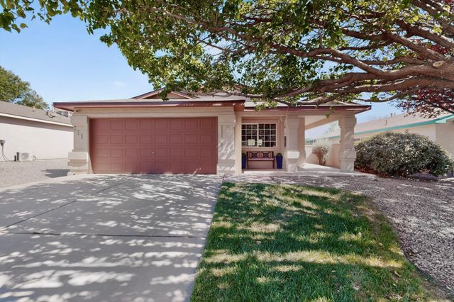 505 Medina Meadows Drive NE, Rio Rancho, NM 87144