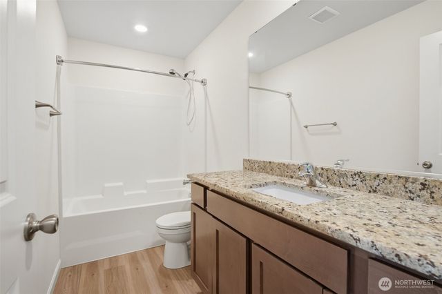 11948 64th Street E, Puyallup, WA 98372